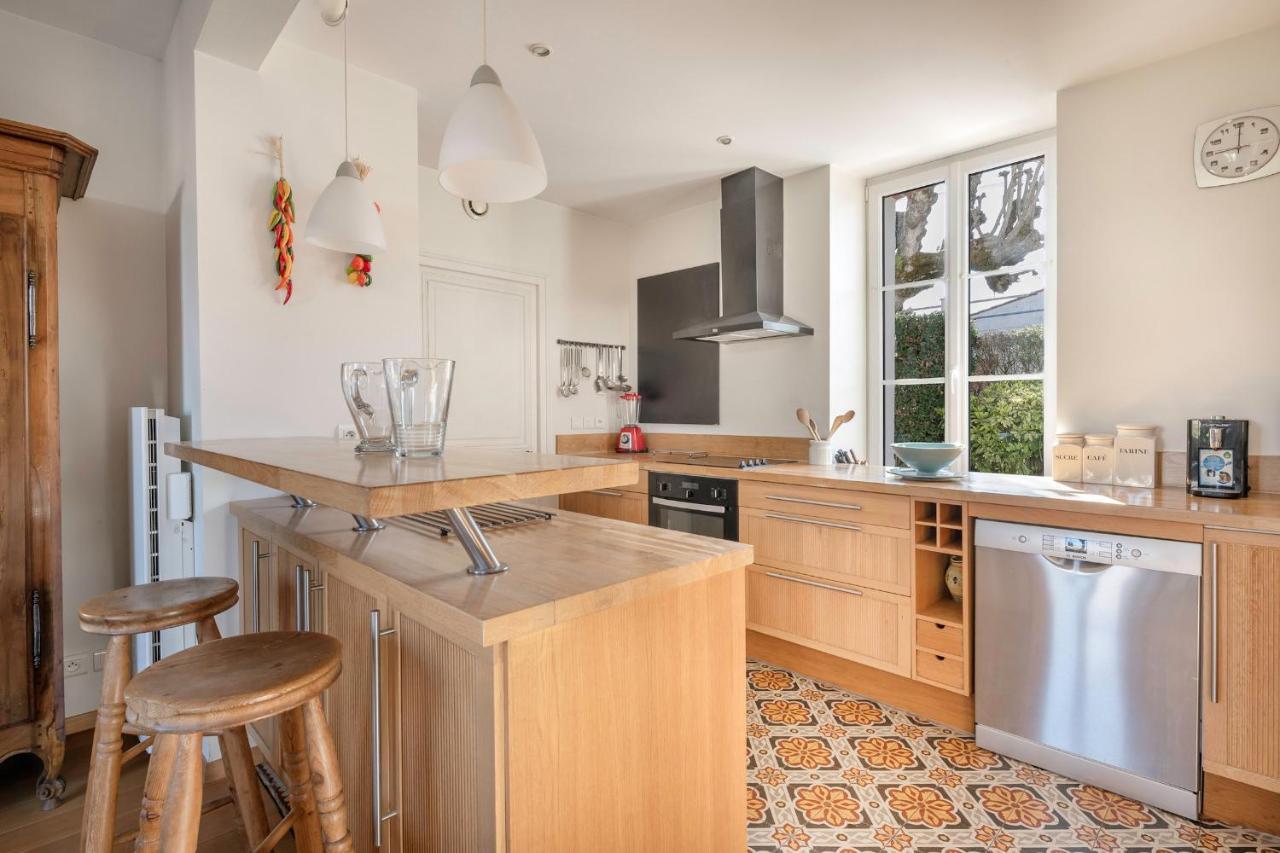 Demeure Familiale De Prefailles Pour 12 Personnes Villa Exterior photo
