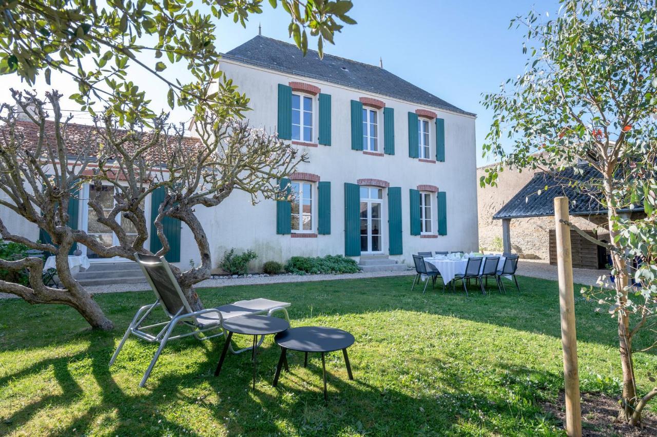 Demeure Familiale De Prefailles Pour 12 Personnes Villa Exterior photo